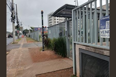 Apartamento à venda com 41m², 2 quartos e 1 vaga Apartamento à venda com 41m², 2 quartos e 1 vagaVista da Rua