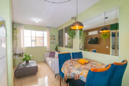Apartamento à venda com 41m², 2 quartos e 1 vaga Apartamento à venda com 41m², 2 quartos e 1 vagaSala