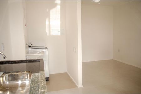 Apartamento à venda com 3 quartos, 61m² em Fazenda Crimeia Caveiras, Goiânia