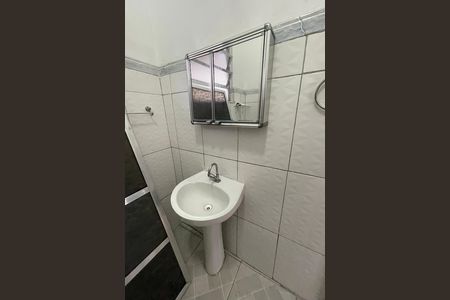 Studio para alugar com 55m², 1 quarto e 1 vaga Studio para alugar com 55m², 1 quarto e 1 vagaBanheiro