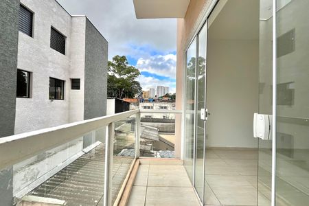 Varanda de kitnet/studio para alugar com 1 quarto, 25m² em Vila Mira, São Paulo