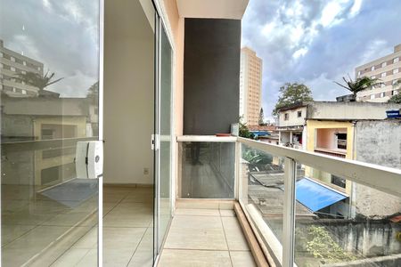 Varanda de kitnet/studio para alugar com 1 quarto, 25m² em Vila Mira, São Paulo