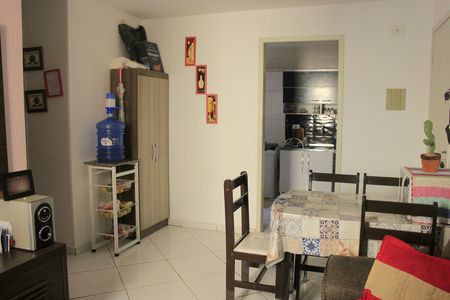 Sala de apartamento à venda com 2 quartos, 44m² em Vila Galvão, Guarulhos