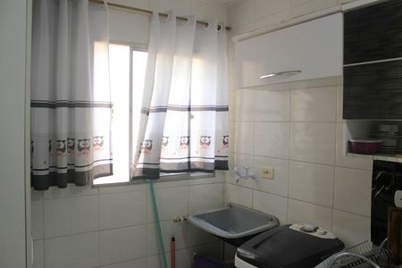 Apartamento à venda com 44m², 2 quartos e 1 vagaCozinha e lavanderia