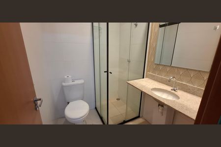 Apartamento para alugar com 55m², 2 quartos e 1 vaga Apartamento para alugar com 55m², 2 quartos e 1 vagaBanheiro