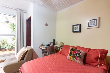Casa à venda com 185m², 3 quartos e 2 vagas