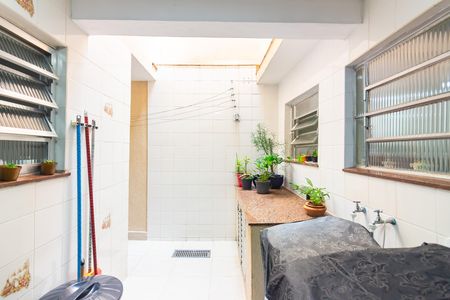 Casa à venda com 185m², 3 quartos e 2 vagas