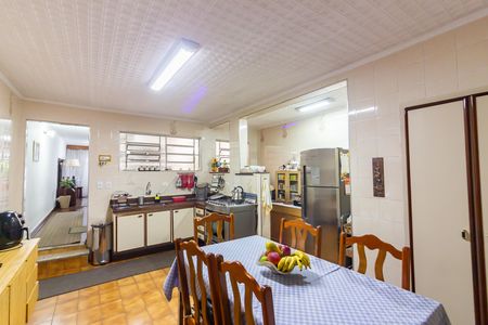 Casa à venda com 185m², 3 quartos e 2 vagas