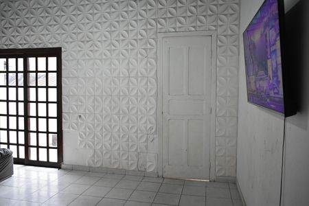 Sala tv de casa à venda com 2 quartos, 120m² em Vila da Saúde, São Paulo