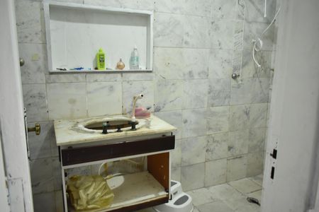 Casa para alugar com 120m², 2 quartos e 2 vagasBanheiro da Suíte 2