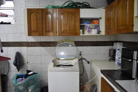 Casa para alugar com 120m², 2 quartos e 2 vagasCozinha