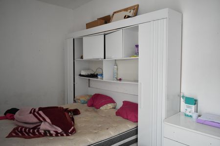 Casa para alugar com 120m², 2 quartos e 2 vagasSuíte 1
