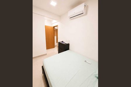 Casa de condomínio para alugar com 161m², 3 quartos e 4 vagas Casa de condomínio para alugar com 161m², 3 quartos e 4 vagasQuarto
