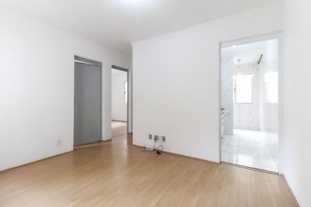 Sala de apartamento para alugar com 2 quartos, 52m² em Conjunto Habitacional Castro Alves, São Paulo