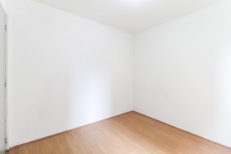 Quarto 2 de apartamento para alugar com 2 quartos, 52m² em Conjunto Habitacional Castro Alves, São Paulo