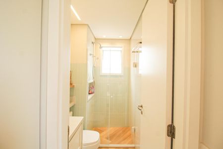 Apartamento à venda com 136m², 4 quartos e 2 vagas Apartamento à venda com 136m², 4 quartos e 2 vagasBanheiro da Suíte 2
