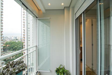 Apartamento à venda com 136m², 4 quartos e 2 vagas Apartamento à venda com 136m², 4 quartos e 2 vagasSacada da suíte 1