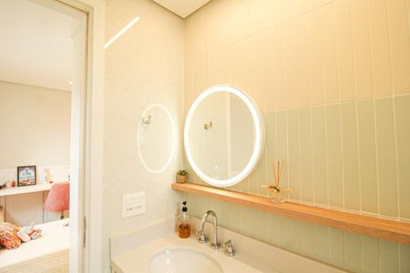 Apartamento à venda com 136m², 4 quartos e 2 vagas Apartamento à venda com 136m², 4 quartos e 2 vagasBanheiro da Suíte 2