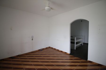 Sala de casa para alugar com 2 quartos, 130m² em Pechincha, Rio de Janeiro