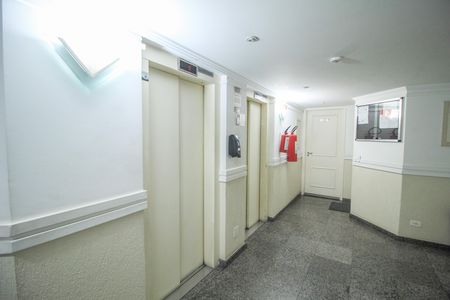 Apartamento à venda com 70m², 2 quartos e 1 vaga