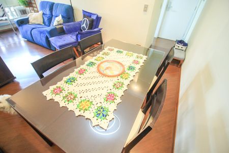 Apartamento à venda com 70m², 2 quartos e 1 vaga