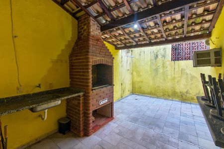 Casa para alugar com 125m², 3 quartos e 2 vagas Casa para alugar com 125m², 3 quartos e 2 vagasQuintal