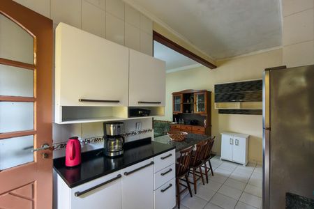 Casa para alugar com 125m², 3 quartos e 2 vagas Casa para alugar com 125m², 3 quartos e 2 vagasCozinha