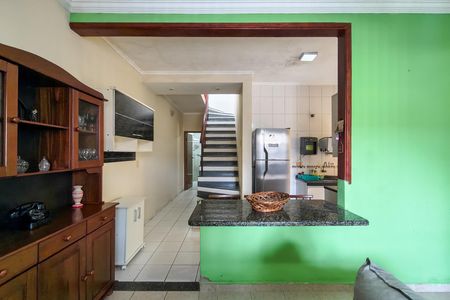 Casa para alugar com 125m², 3 quartos e 2 vagas Casa para alugar com 125m², 3 quartos e 2 vagasCozinha