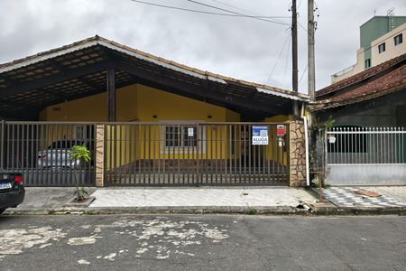 Casa para alugar com 125m², 3 quartos e 2 vagas Casa para alugar com 125m², 3 quartos e 2 vagasFachada