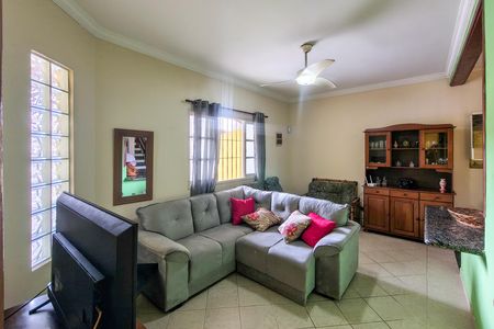 Sala de casa para alugar com 3 quartos, 125m² em Vila Caiçara, Praia Grande