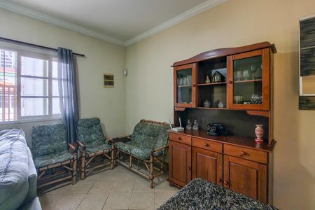 Casa para alugar com 125m², 3 quartos e 2 vagas Casa para alugar com 125m², 3 quartos e 2 vagasSala