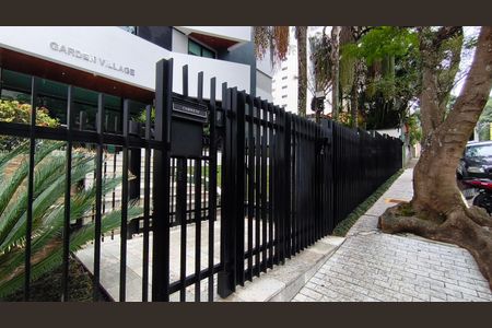 Studio à venda com 43m², 1 quarto e 1 vaga Studio à venda com 43m², 1 quarto e 1 vagaFachada