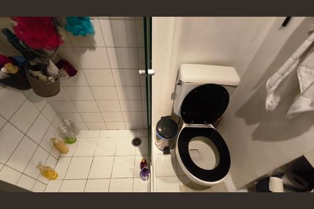 Studio à venda com 43m², 1 quarto e 1 vaga Studio à venda com 43m², 1 quarto e 1 vagaBanheiro