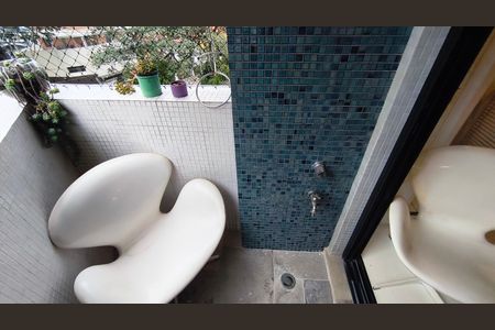 Studio à venda com 43m², 1 quarto e 1 vaga Studio à venda com 43m², 1 quarto e 1 vagaVaranda