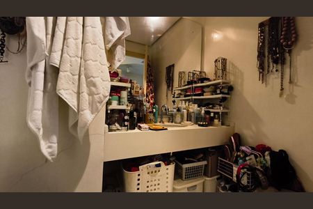 Studio à venda com 43m², 1 quarto e 1 vaga Studio à venda com 43m², 1 quarto e 1 vagaBanheiro