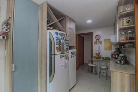 Apartamento à venda com 165m², 3 quartos e 1 vaga Apartamento à venda com 165m², 3 quartos e 1 vagaCozinha