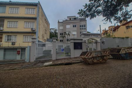 Apartamento à venda com 165m², 3 quartos e 1 vaga Apartamento à venda com 165m², 3 quartos e 1 vagaFachada