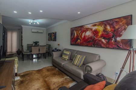 Apartamento à venda com 165m², 3 quartos e 1 vaga Apartamento à venda com 165m², 3 quartos e 1 vagaSala