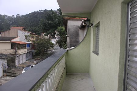 Casa para alugar com 90m², 2 quartos e sem vagaVaranda