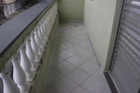 Casa para alugar com 90m², 2 quartos e sem vagaVaranda