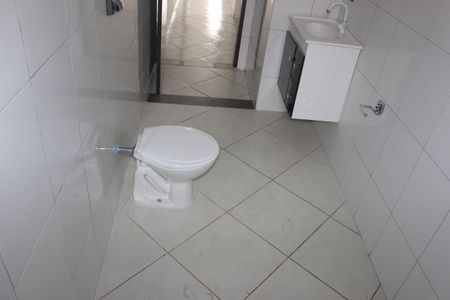 Casa para alugar com 90m², 2 quartos e sem vagaBanheiro