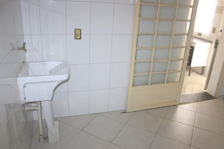 Casa para alugar com 90m², 2 quartos e sem vagaLavanderia