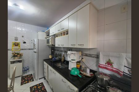 Casa de condomínio à venda com 118m², 3 quartos e 1 vaga
