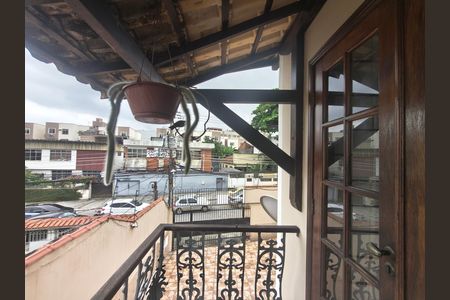 Casa de condomínio à venda com 118m², 3 quartos e 1 vaga
