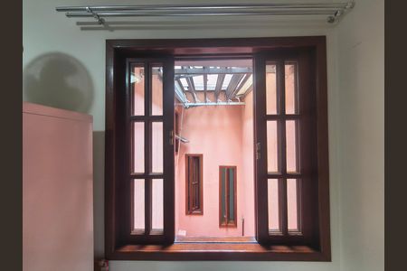 Casa de condomínio à venda com 118m², 3 quartos e 1 vaga