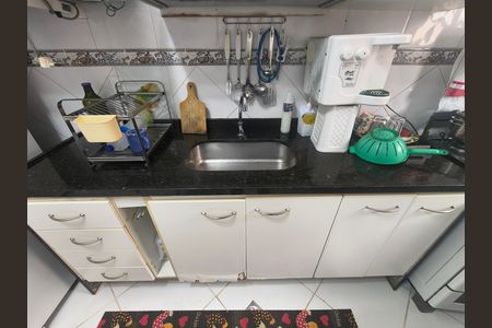 Casa de condomínio à venda com 118m², 3 quartos e 1 vaga