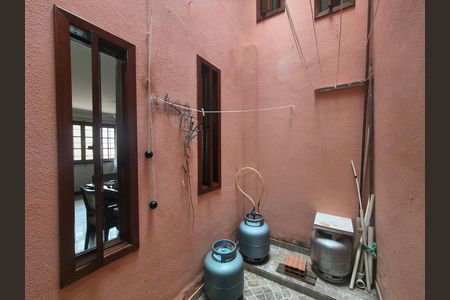 Casa de condomínio à venda com 118m², 3 quartos e 1 vaga