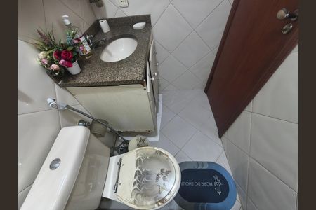 Casa de condomínio à venda com 118m², 3 quartos e 1 vaga