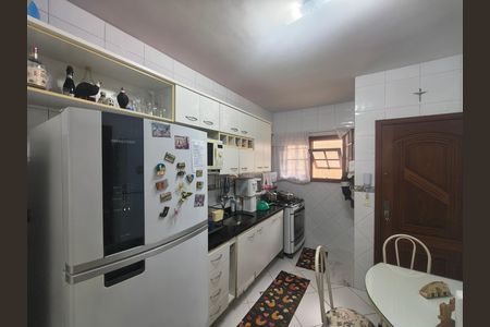 Casa de condomínio à venda com 118m², 3 quartos e 1 vaga