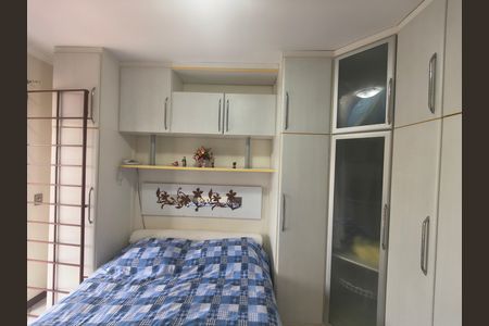 Casa de condomínio à venda com 118m², 3 quartos e 1 vaga